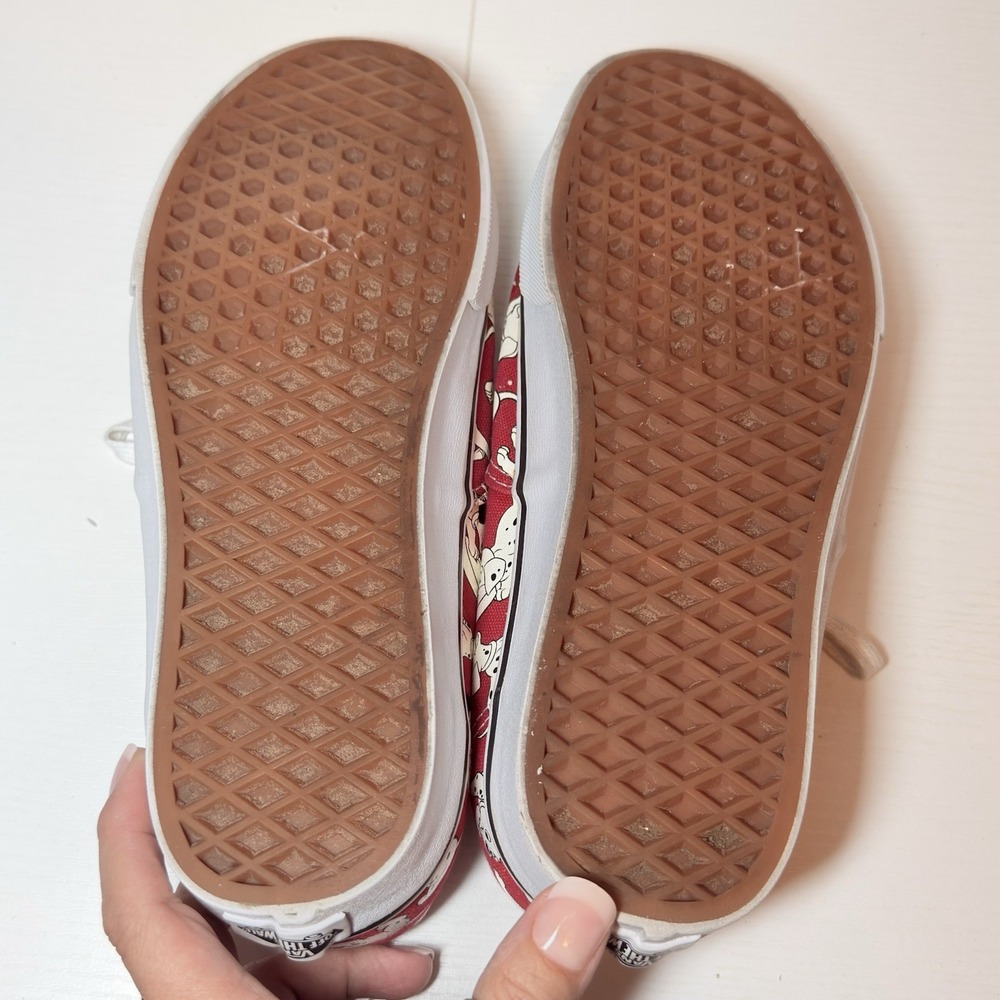 Vans X Disney 101 Dalmatians Low Top Sneaker Red White Women's 10.5 Men's 9 - Picture 12 of 12
